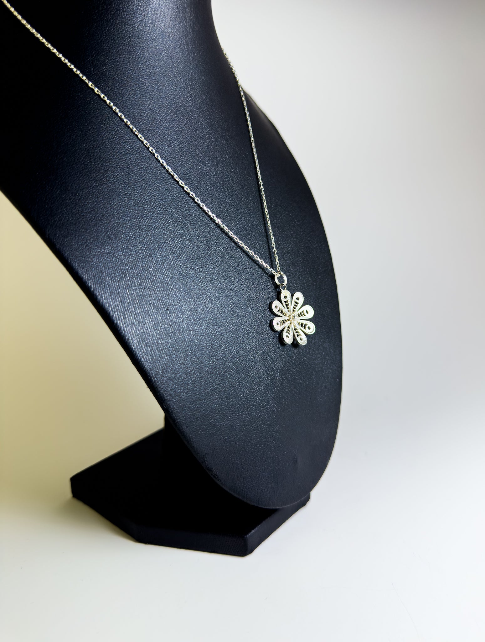 Handmade Sterling Silver Chamomile Necklace